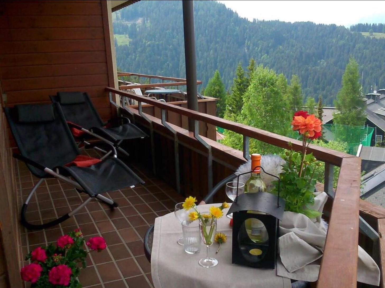 Apartments Susanne Und Jasmin - Haus Sonnleitn Sonnenalpe Nassfeld Exterior photo